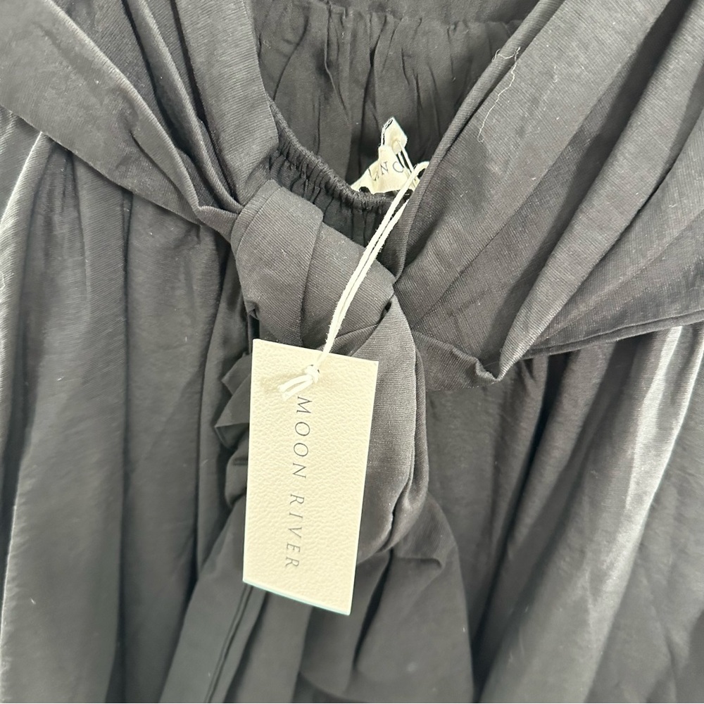 NWT Moon River Ruffle Square Neck Puff Sleeve Tie Back Cut-Out Mini Dress - Picture 8 of 11